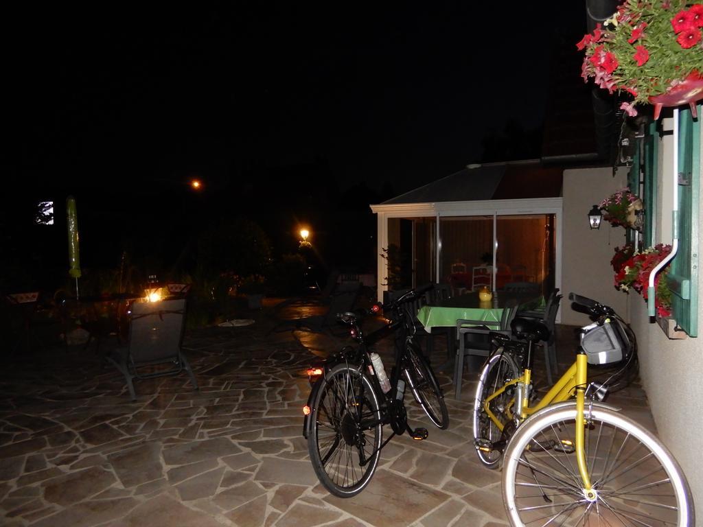 Bed and Breakfast Chez Marie Cercy-la-Tour Exterior foto